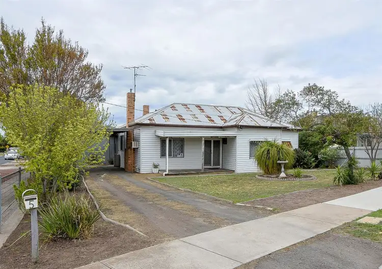 5 O'Connor Street, Horsham VIC 3400