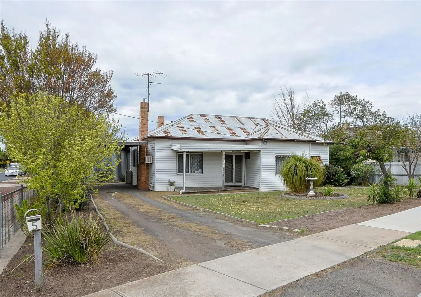 Main view of Homely house listing, 5 O'Connor Street, Horsham VIC 3400