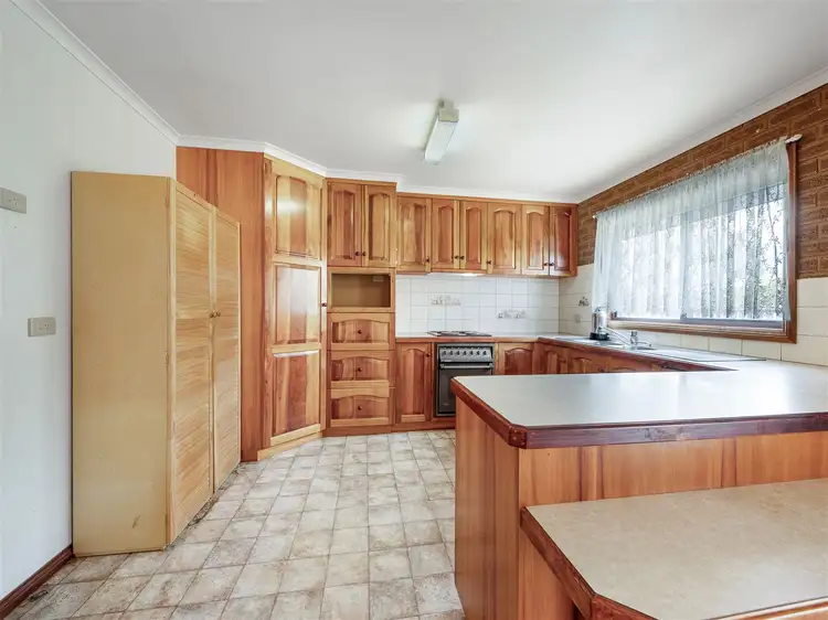 Second view of Homely house listing, 32 Albert Court, Wangaratta VIC 3677