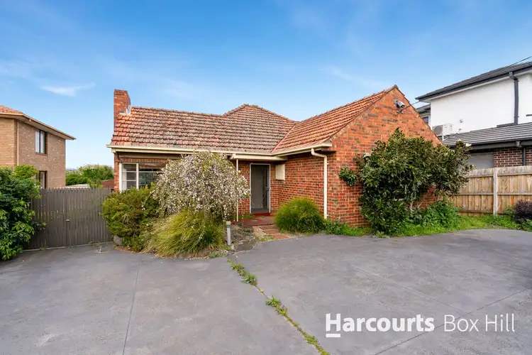 437 Warrigal Road, Burwood VIC 3125