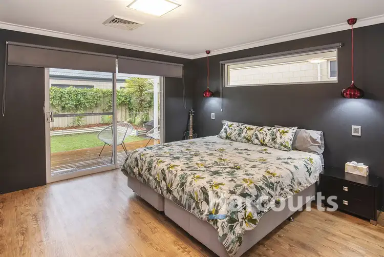 Sixth view of Homely house listing, 11 Kerrine Approach, Capel WA 6271