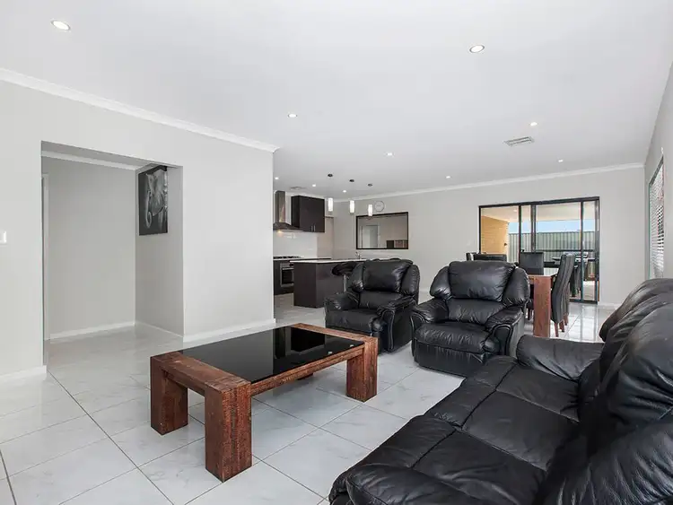 Fifth view of Homely house listing, 32 Davenport Approach, Wandi WA 6167