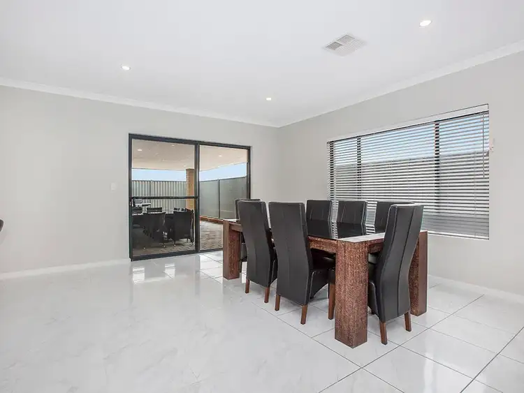 Seventh view of Homely house listing, 32 Davenport Approach, Wandi WA 6167