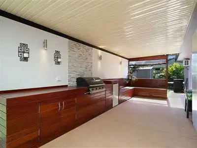 Fifth view of Homely house listing, 2 Packett Cres, Loganlea QLD