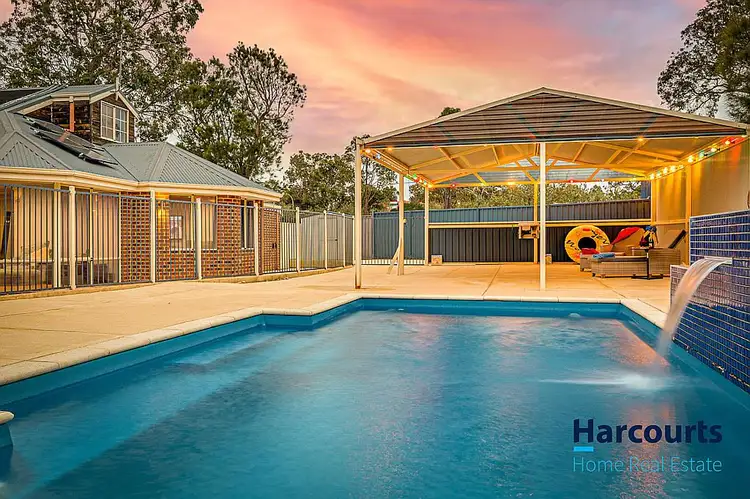 15 Darling Range Drive, Bedfordale WA 6112