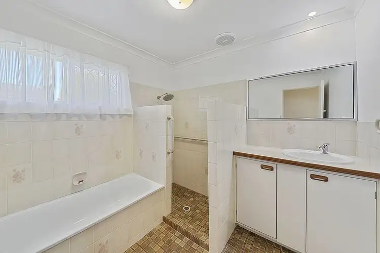 Sixth view of Homely unit listing, 2/15 Jill Street, Burpengary QLD 4505