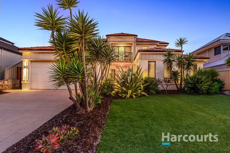 81 Silver Sands Drive, Iluka WA 6028