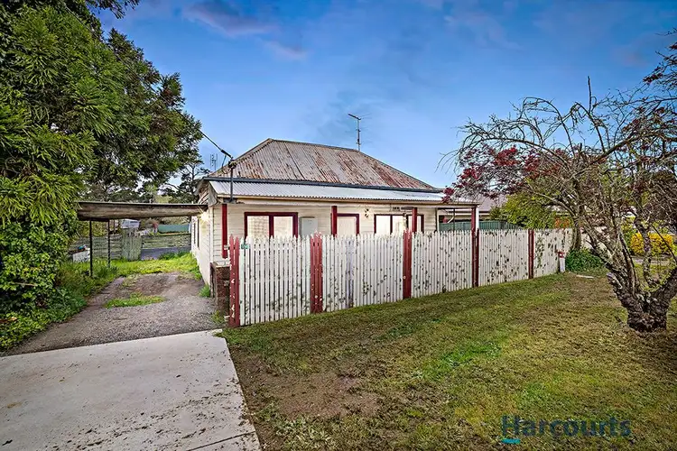 14 Ayres Street, Creswick VIC 3363