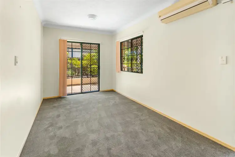 Fourth view of Homely unit listing, 2/152-154 High Street, Southport QLD 4215