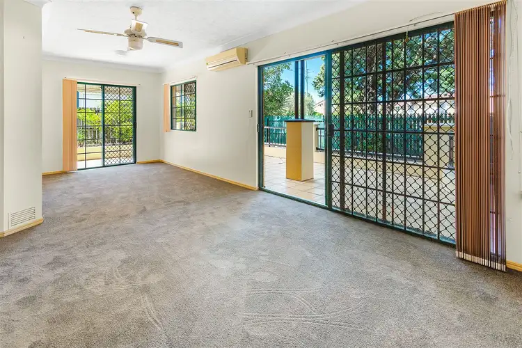 Sixth view of Homely unit listing, 2/152-154 High Street, Southport QLD 4215