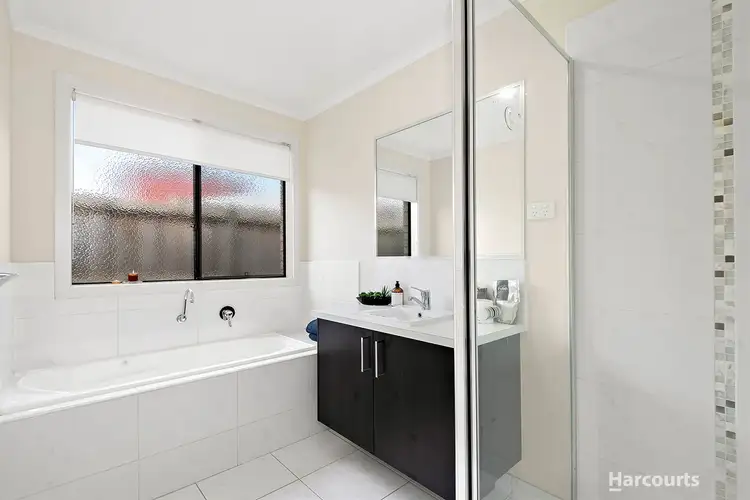 Fourth view of Homely house listing, 5 Alice Mary Road, Cranbourne West VIC 3977