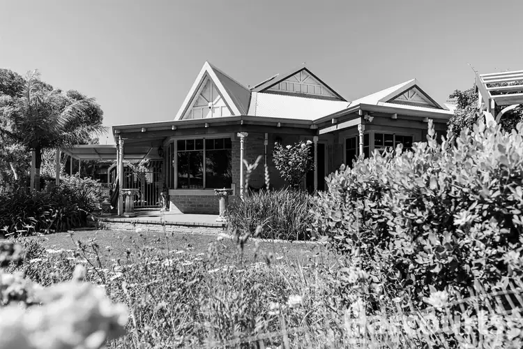 11 Birtles Grove, Erskine WA 6210
