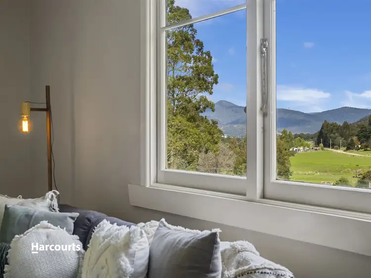 8 Lovell Road, Crabtree TAS 7109