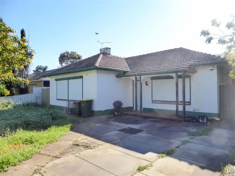 11 Sampson Road, Elizabeth Grove SA 5112