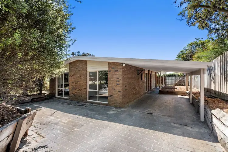 4 Herman Street, Rosebud VIC 3939