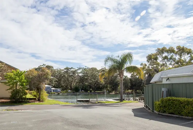 10/2162 George Bass Drive, Tomakin NSW 2537