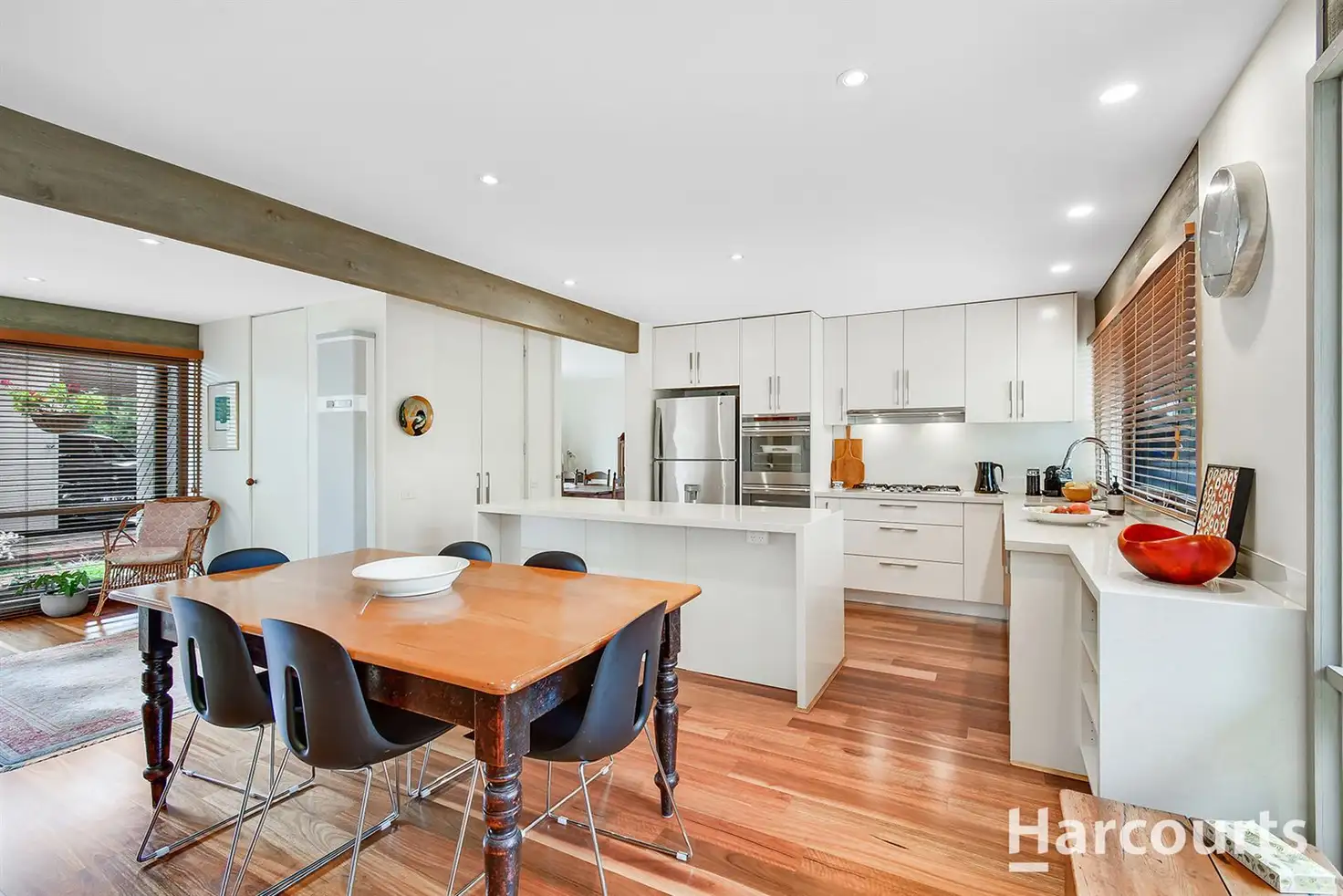 Main view of Homely house listing, 21 Miniata Walk, Vermont South VIC 3133