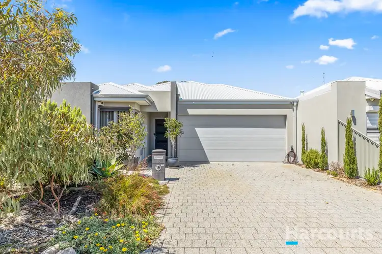 4B Anjou Way, Hamilton Hill WA 6163