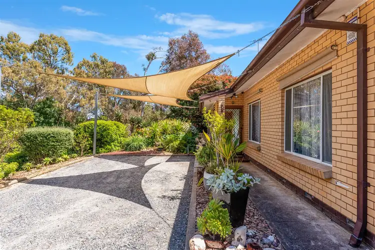 12 Yettie Road, Williamstown SA 5351