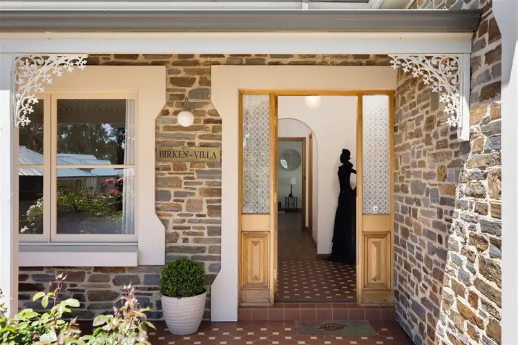 13 Byard Place
