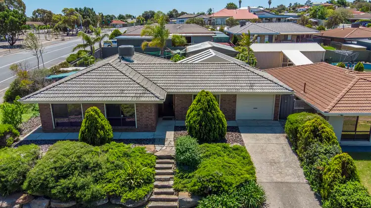 1 Madison Court, Hallett Cove SA 5158