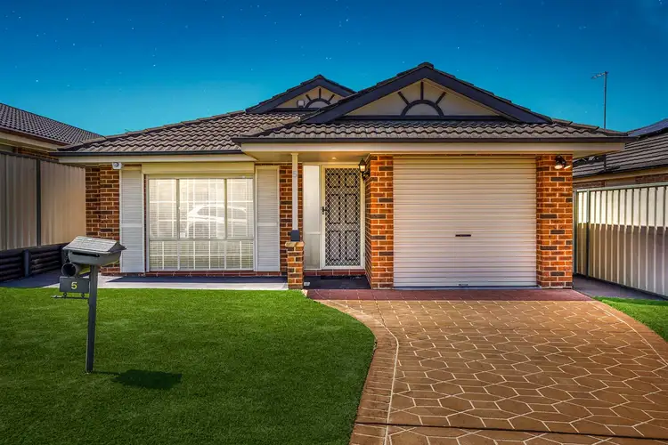 5 De Castella Drive, Blacktown NSW 2148