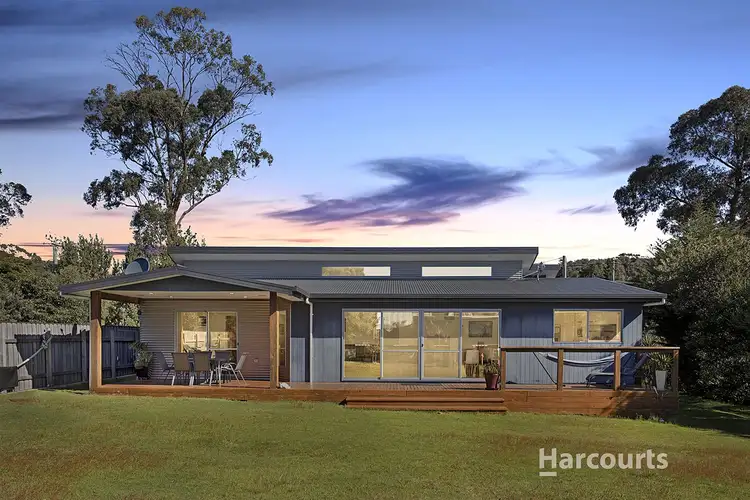 7 Bridge Street, Sisters Beach TAS 7321