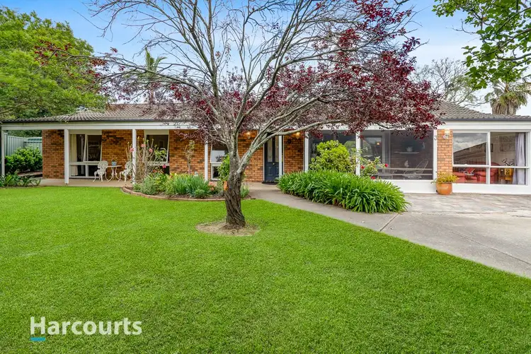 3 Midwinter Row, St Clair NSW 2759