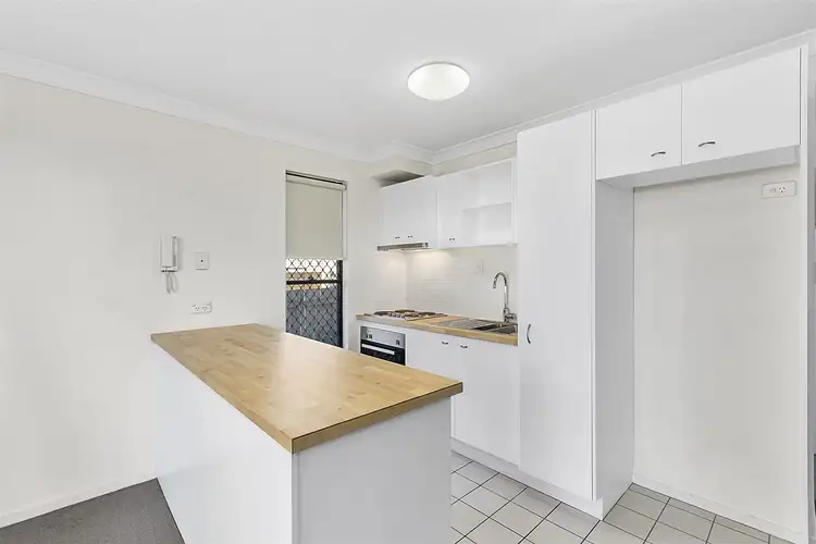 Second view of Homely unit listing, 1/7 Barton Street, Hawthorne QLD 4171