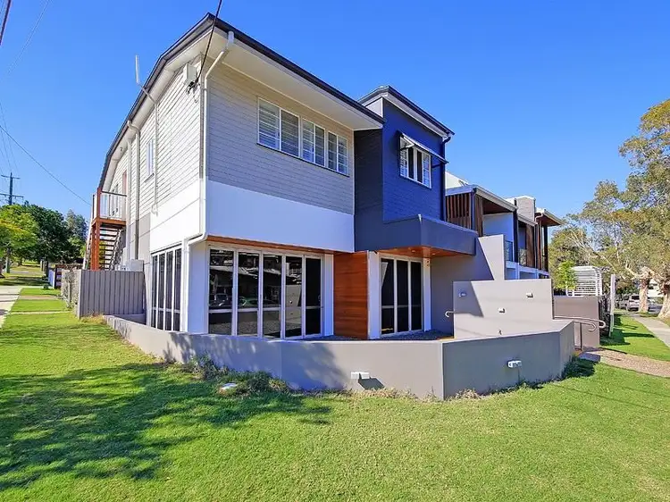 Second view of Homely house listing, 209 Riding Road, Balmoral QLD 4171