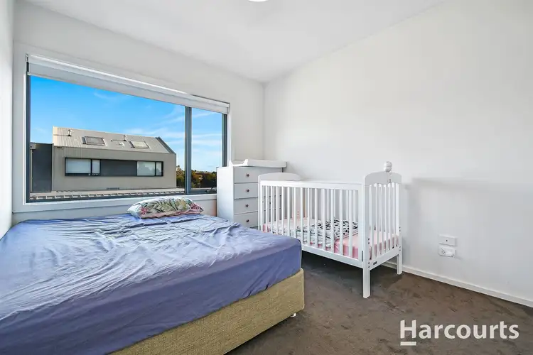 Fifth view of Homely townhouse listing, 3 Modena Place, Cranbourne West VIC 3977