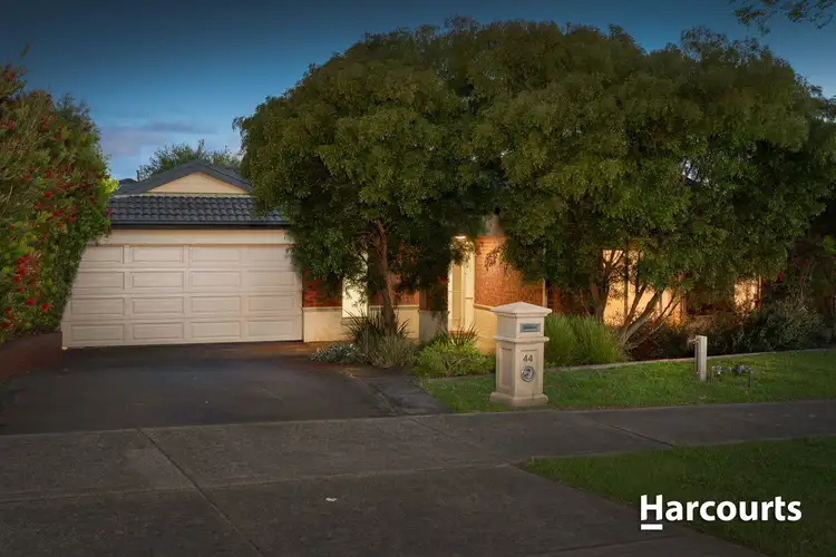 44 Hillgrove Crescent, Berwick VIC 3806