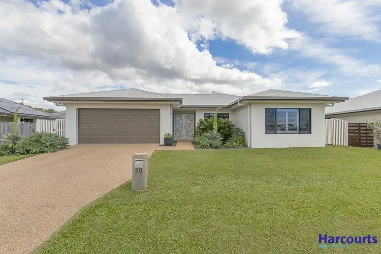 50 Hillock Crescent, Bushland Beach QLD 4818