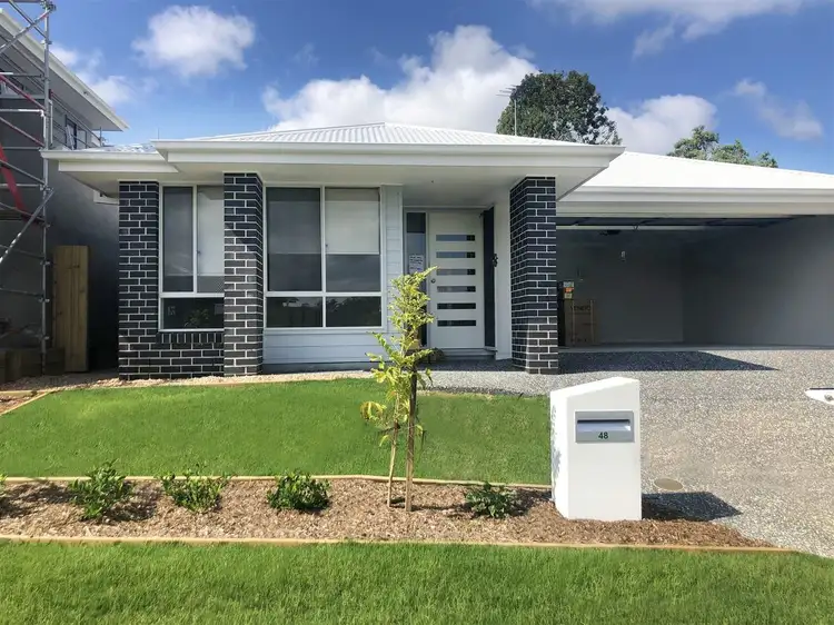 48 Spruce Circuit