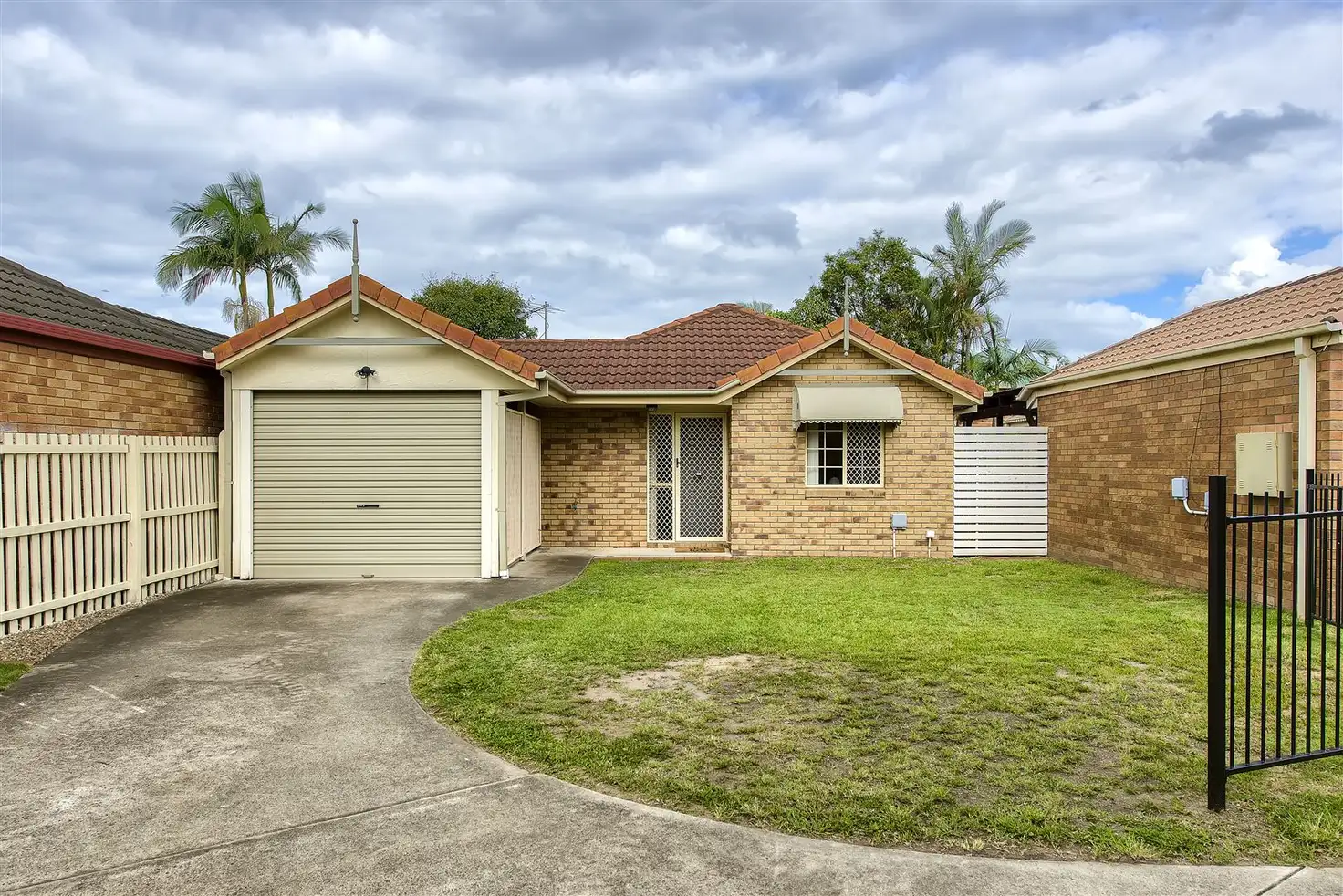 Main view of Homely house listing, 2/16 Lilly Pilly Crescent, Fitzgibbon QLD 4018
