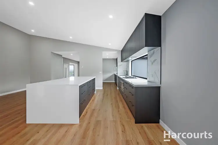 Sixth view of Homely house listing, 5 Bladen Street, Warragul VIC 3820