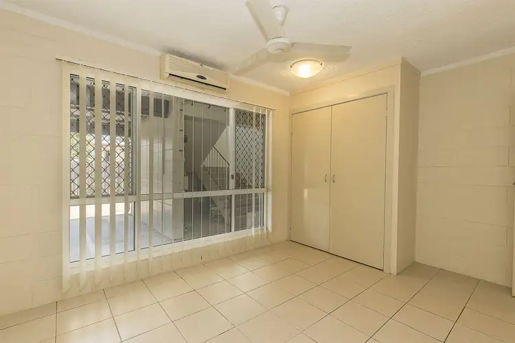Sixth view of Homely unit listing, 2/39 Armstrong Street, Hermit Park QLD 4812