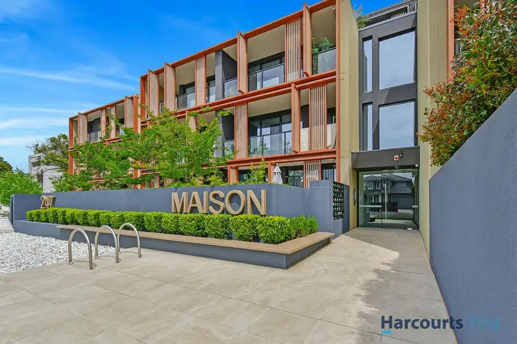 G02/247 Neerim Road, Carnegie VIC 3163