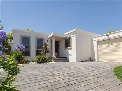 Main view of Homely unit listing, 12a Winton Avenue, Frankston VIC