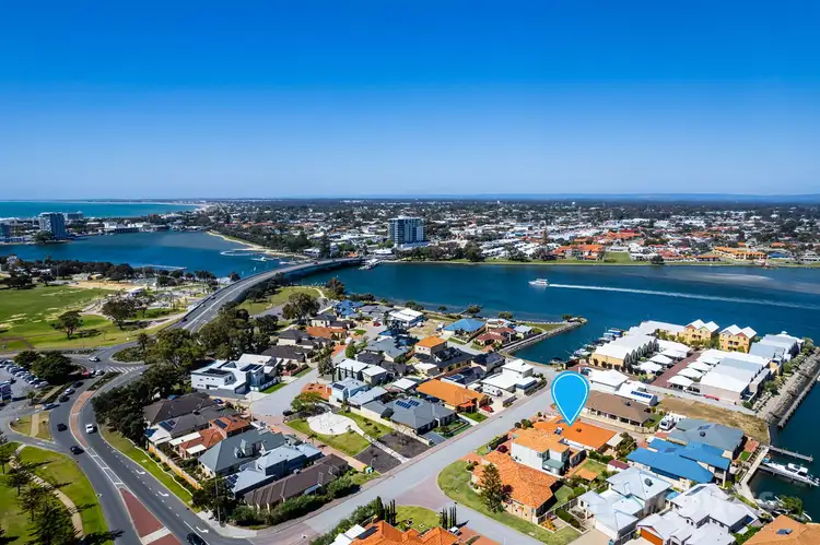 7 San Marco Quays, Halls Head WA 6210