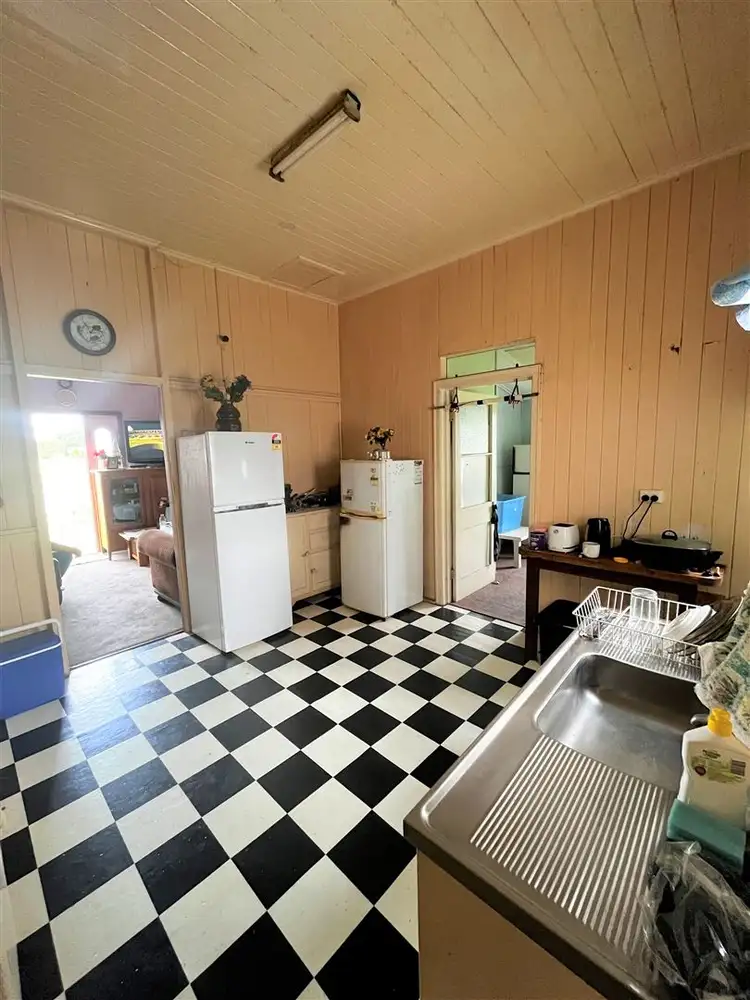 Third view of Homely house listing, 11 Gammie, Clifton QLD 4361
