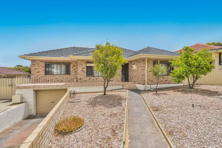 140 Blackwood Ave, Hamilton Hill WA 6163