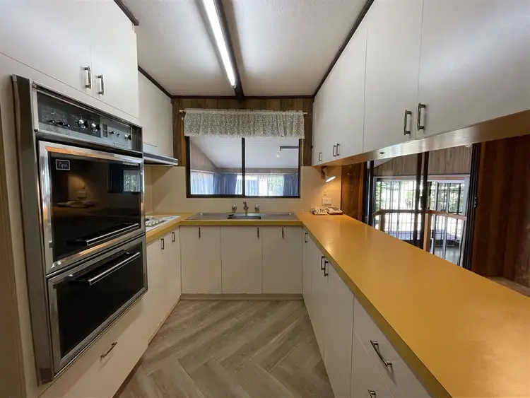 Fifth view of Homely house listing, 39 Shaw Avenue, Eildon VIC 3713