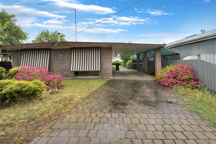 25 Lynott Street, Horsham VIC 3400