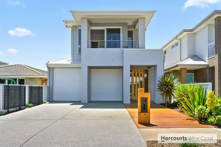 25 Robertson Road, Seaford SA 5169