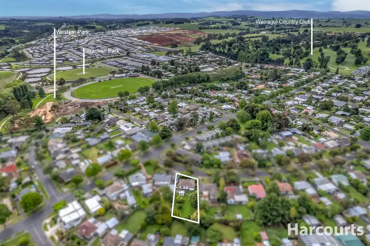 Fifth view of Homely house listing, 4 Centre Avenue, Warragul VIC 3820