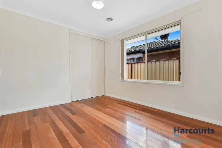 Seventh view of Homely house listing, 17 Columbia Circuit, Broadmeadows VIC 3047