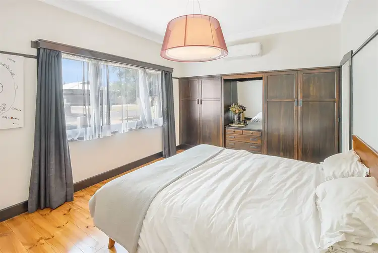 Second view of Homely house listing, 11 Alexander Avenue, Horsham VIC 3400