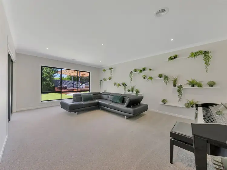 Second view of Homely house listing, 7 Rhonda Court, Wangaratta VIC 3677