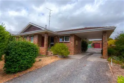 38 Moore Street, Creswick VIC